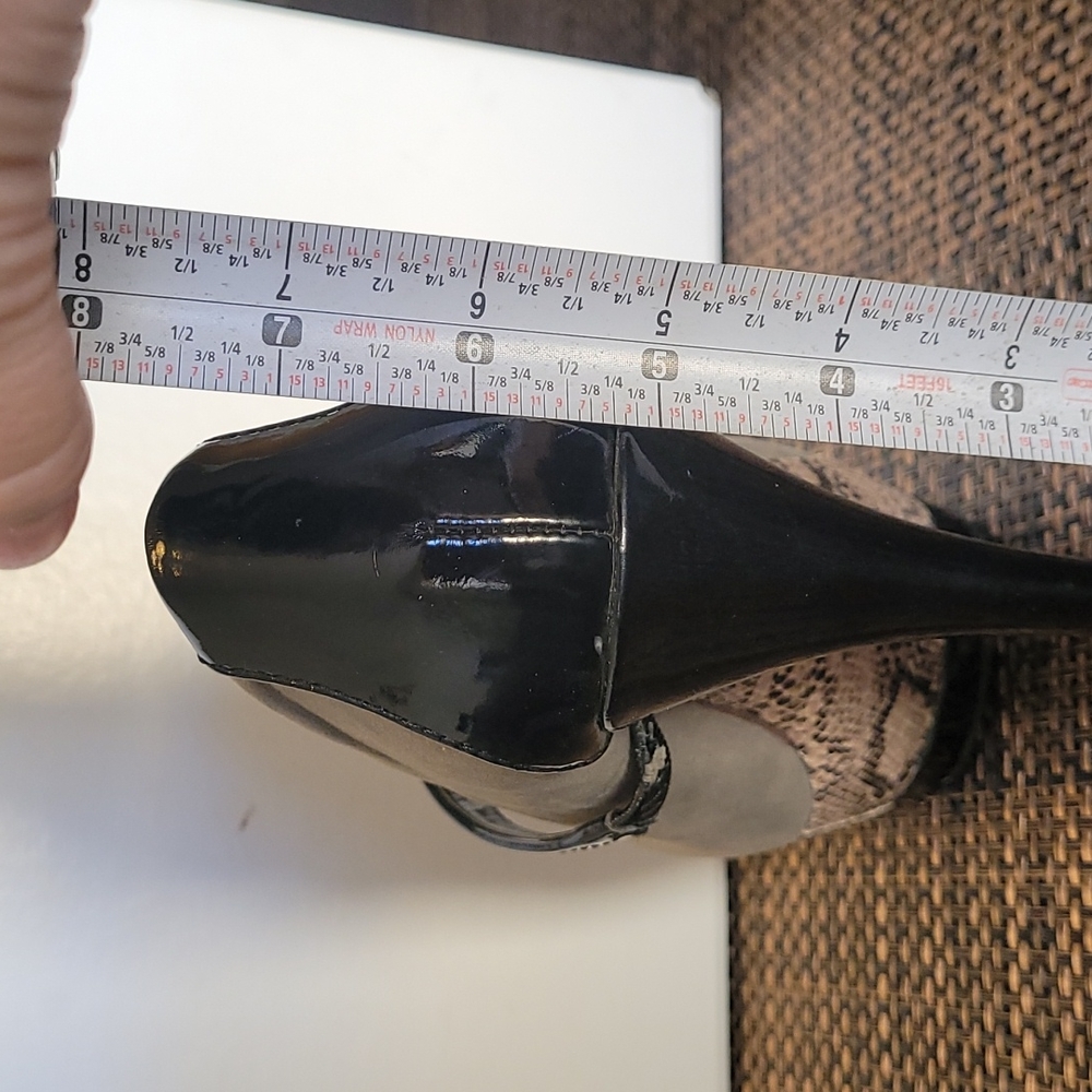 Shoes - Picture 3 of 5